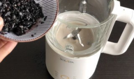 黑芝麻豆浆怎么瘦大腿,天然饮品打造完美曲线